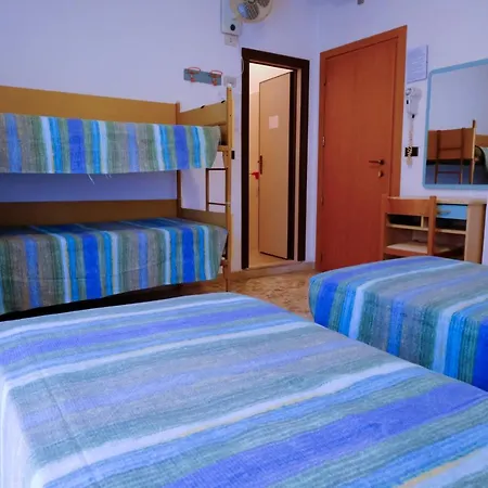 Chiara * רימיני